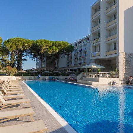 Family Hotel Adria Biograd Na Moru Luaran gambar