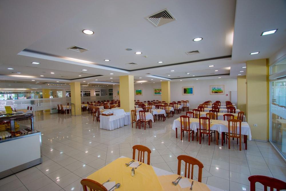 Family Hotel Adria Biograd Na Moru Luaran gambar