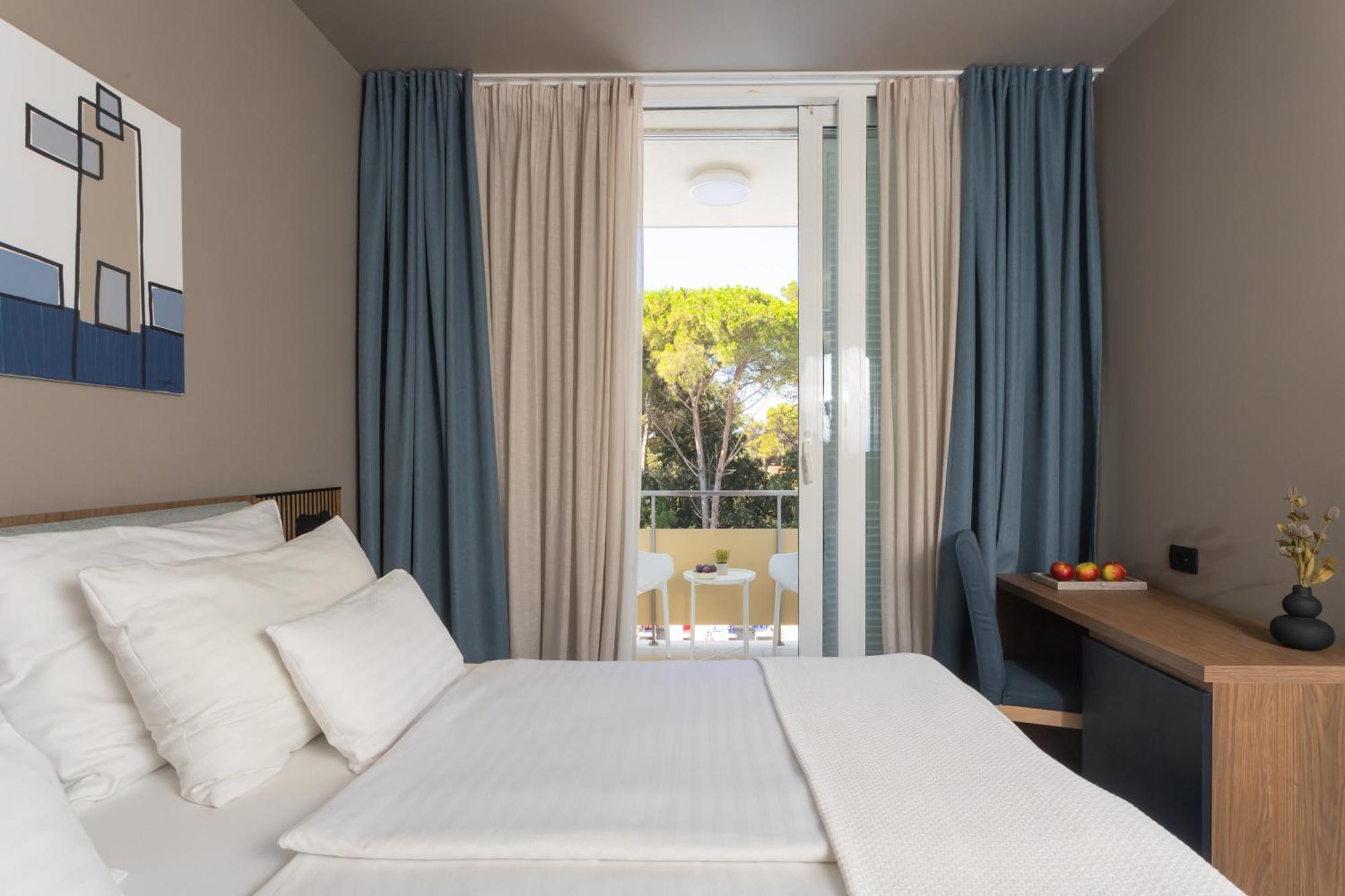 Family Hotel Adria Biograd Na Moru Luaran gambar